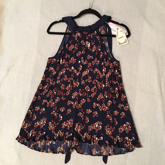 Entro Boutique Sleeveless NWT - Picture 2 of 8